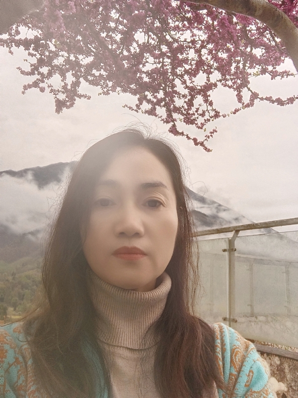 悠然磬歆的第一张照片--台中闪婚服务中心